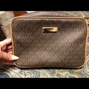 Michael Kors crossbody